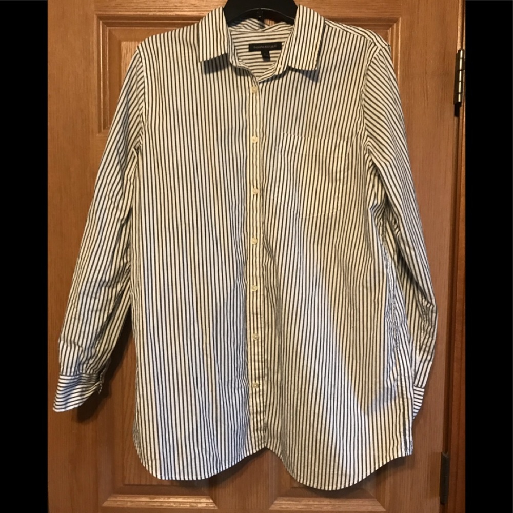 Banana Republic Blue and White Striped Button Down Shirt